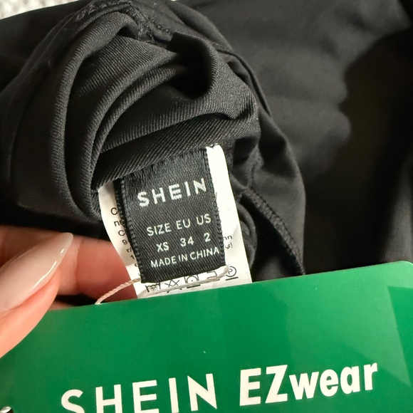 Backless Jumpsuit - Picture 5 of 5